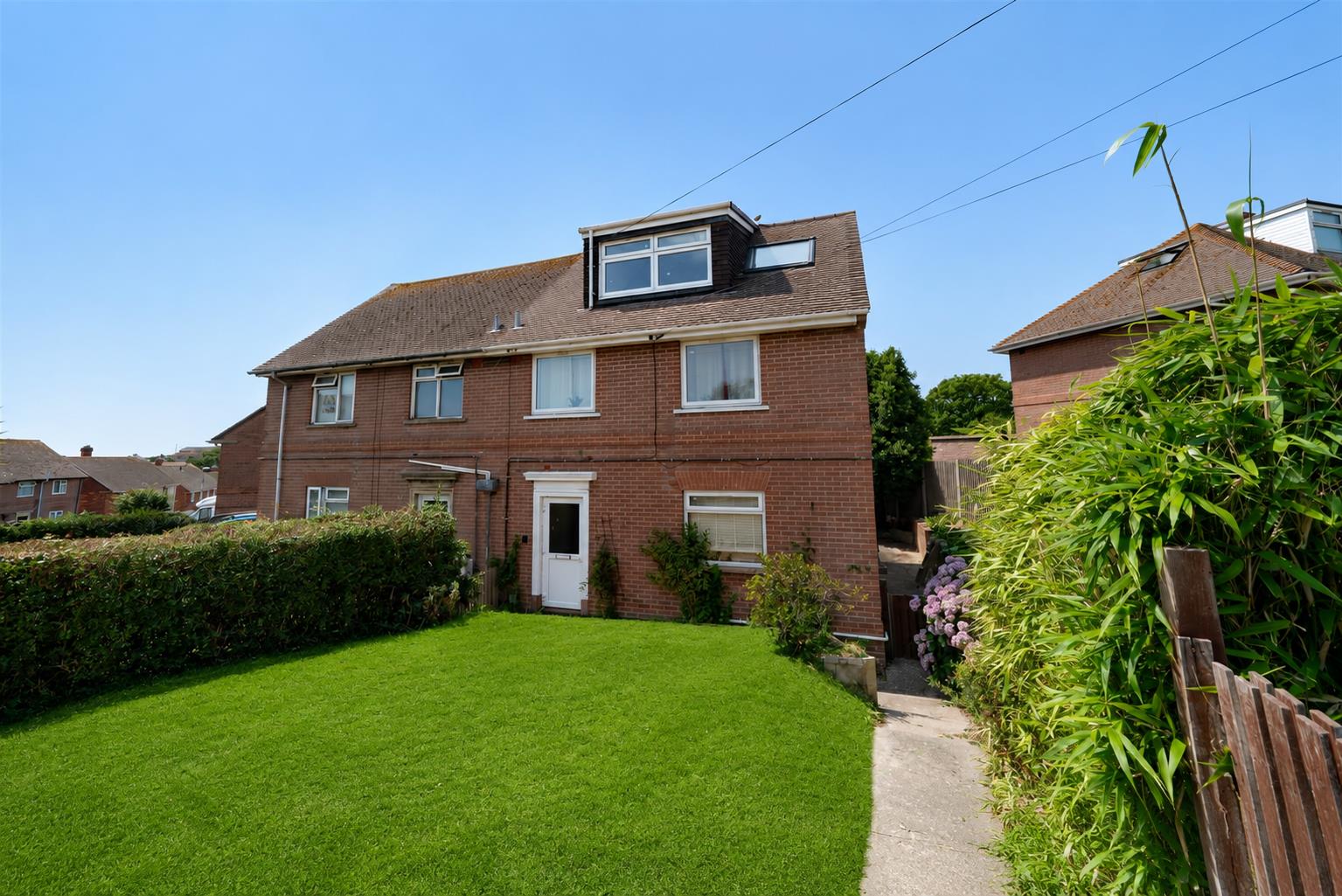 Property 4bed to rent in weymouth